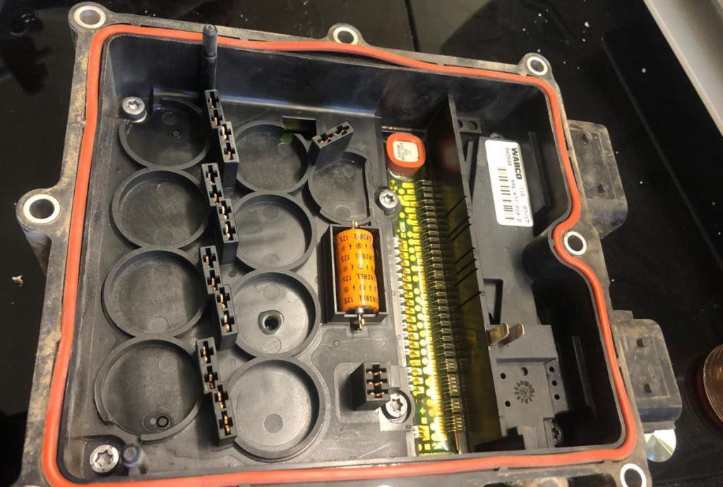 Reparatur Powerpack Volvo 21306287 - WABCO 446 477 036 2